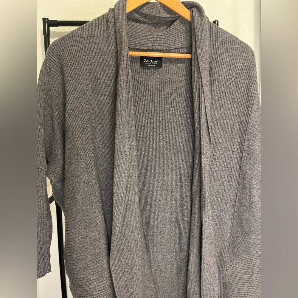 Zara knit cardigan sweater